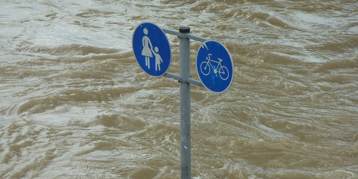 high-water-392707_1920