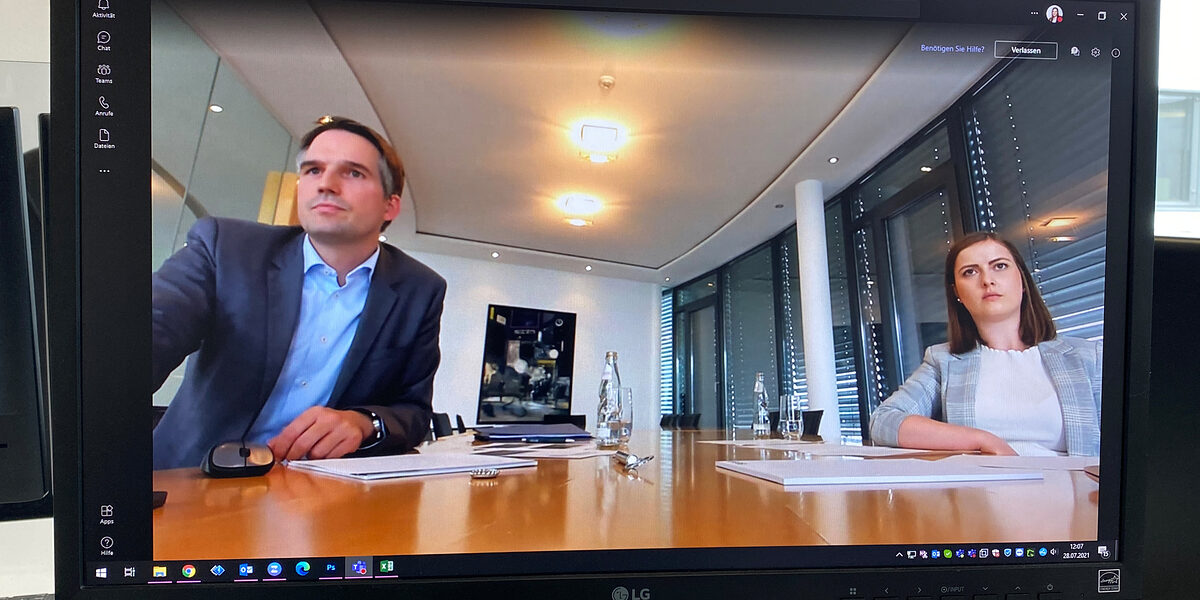Dr. Christian Kollmeier und Greta Brakemeier, Rechtsanwälte der Bielefelder Kanzlei Brandi Dr. Christian Kollmeier und Greta Brakemeier, Rechtsanwälte der Bielefelder Kanzlei Brandi